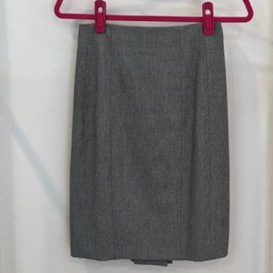 Express suit skirt, soft wintery grey